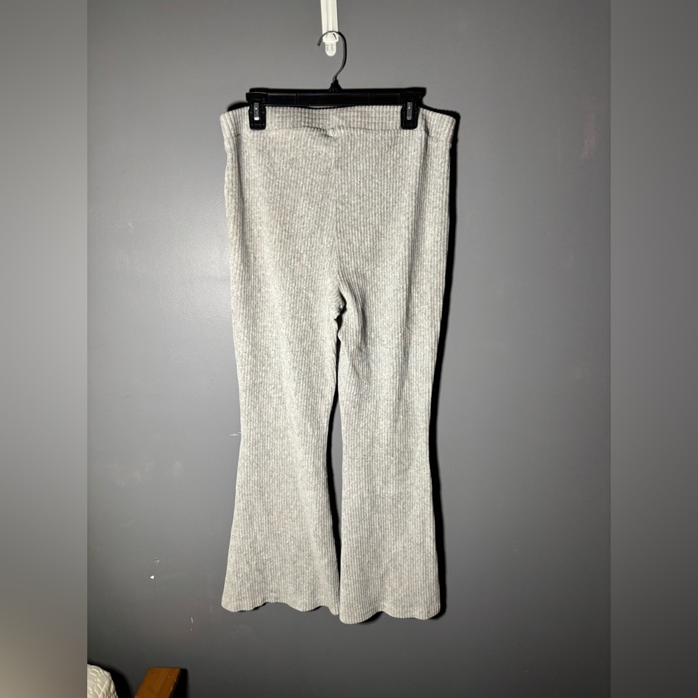 Aerie Groove-On Velour High Waisted Flare Pant Size XL Short - Picture 3 of 5